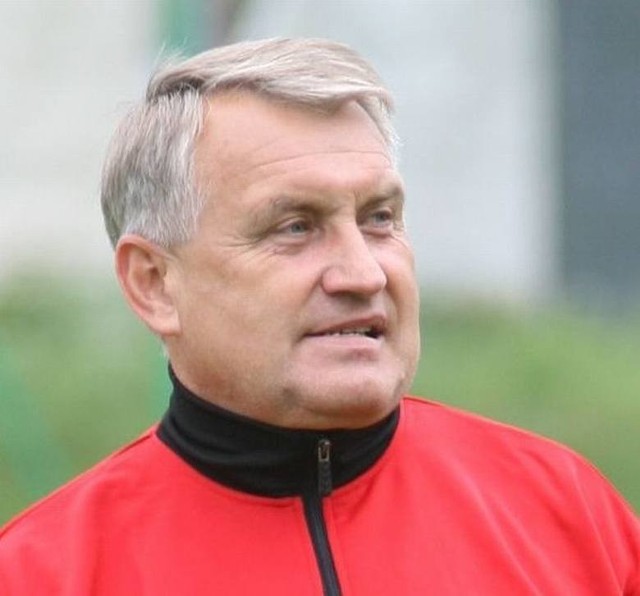 Były reprezentant Polski, a obecnie trener Marek Motyka chętnie przyjeżdża do Kazimierzy Wielkiej.