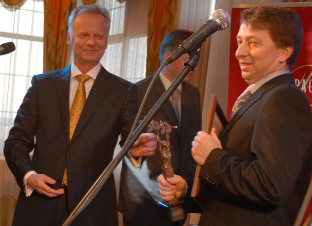 Adam Góral, prezes i Zbigniew Pomianek, wiceprezes ASSECO Poland SA Rzeszów, firma, która zapłaciła w ub.r. najwięcej podatków.