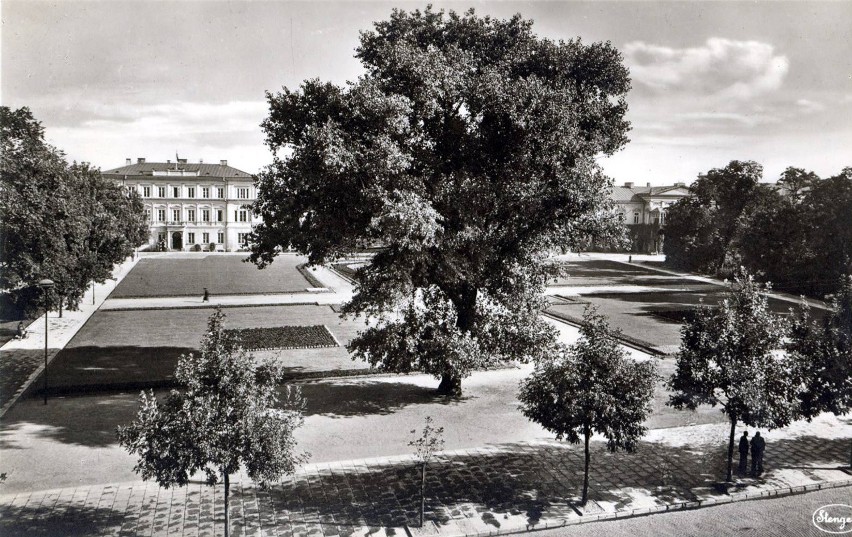 Pocztówka z czasów okupacji niemieckiej, około 1941 roku,...