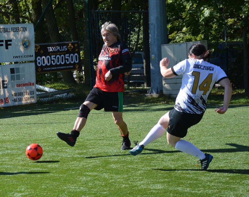 Wystartowały zapisy do Łódzkiej Ligi Walking Futbolu