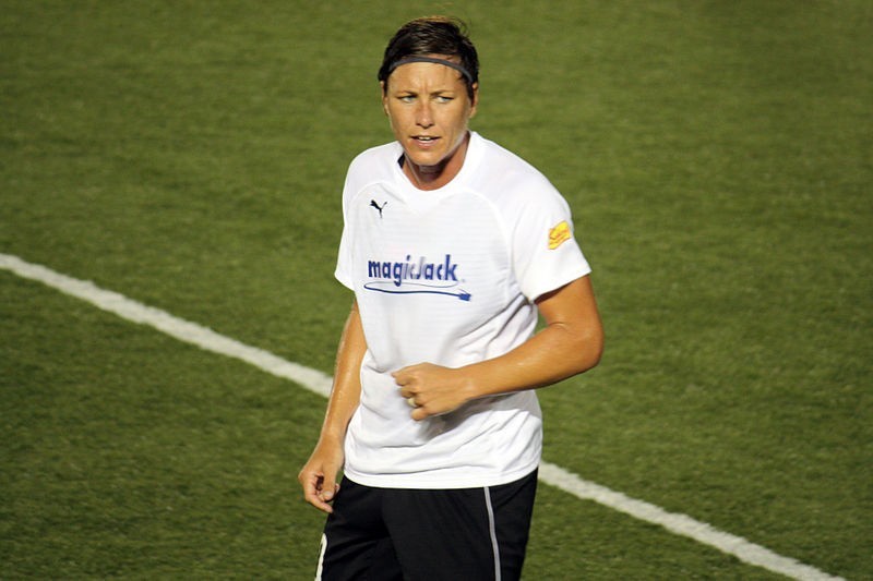 #7 Mary Abigail "Abby" Wambach swoje pierwsze kroki w...