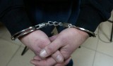 22-latek z Zabrza oskarżony o przetrzymywanie zakładników. Podawał się za policjanta