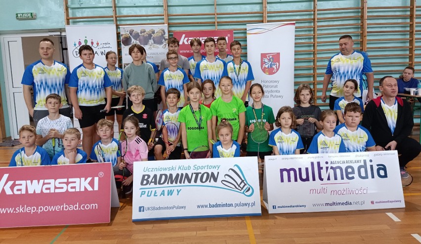 W Puławach grali w badmintona o puchar prezydenta miasta (ZDJĘCIA)