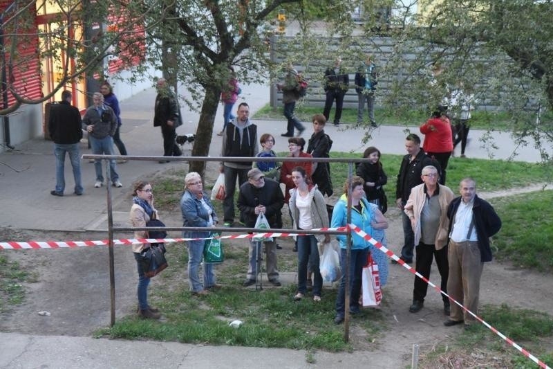 W mieszkaniu wybuchł odmrażacz do szyb. Zobacz skutki! (FILM, ZDJĘCIA)