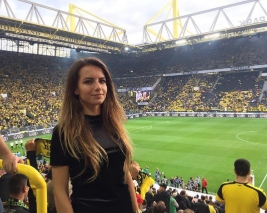 Karolina Bojar ma 20 lat i sędziuje mecze w niższych ligach...