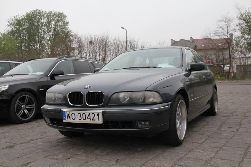 BMW 5, rok 2000, 2,8 benzyna + gaz, cena 11 000zł