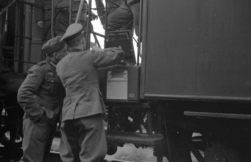 Sieradz podczas II wojny światowej. Zobacz fotografie niemieckiego żołnierza [ZDJĘCIA]