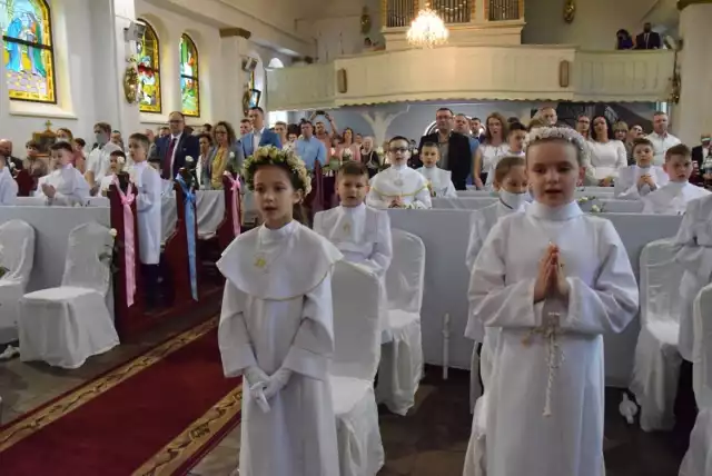 Pierwsza Komunia Święta w kościele Matki Boskiej Nieustającej Pomocy w Pruszczu Gdańskim