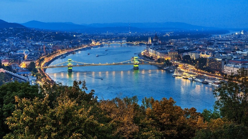 Jesienny city break, czyli Budapeszt i Paryż warte Poznania