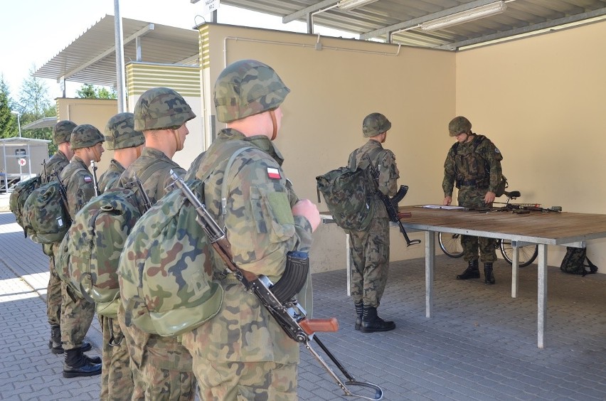 Żołnierze Legii Akademickiej w Słupsku zakończyli szkolenie. W sobotę przysięga (zdjęcia)