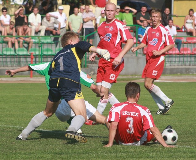 Piłkarze z Bytowa jesienią postawili na Puchar Polski. Mimo niepowodzeń w lidze i tak rundę zakończyli na w miarę honorowym miejscu. 