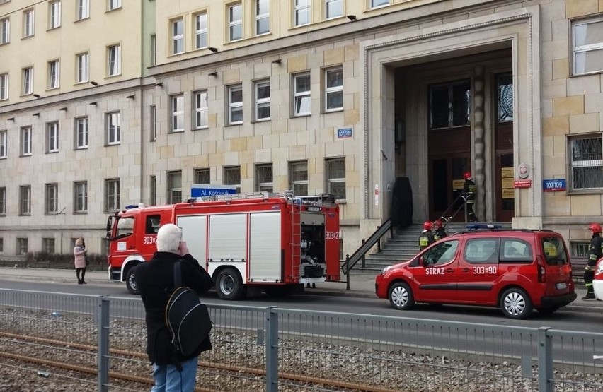 "Tajemniczy" proszek w sądzie przy al. Kościuszki