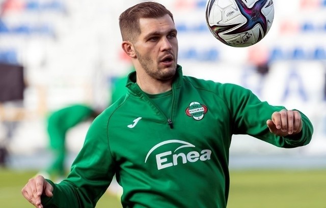 Karol Angielski jeszcze do niedawna grał dla Radomiaka Radom. Teraz strzelił debiutanckiego gola w nowym klubie.