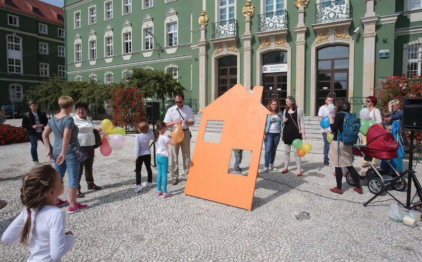 Mieszkańcy walczą o dom kultury w Podjuchach...