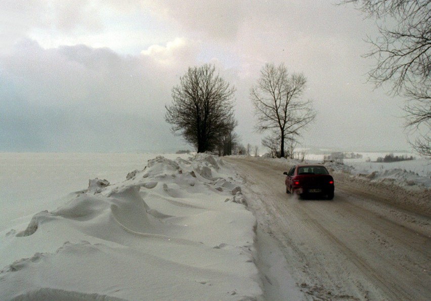Kiedyś to była zima! Zobaczcie zimę na Śląsku na zdjęciach fotoreporterów DZ z 2004 i 2005 roku ZDJĘCIA