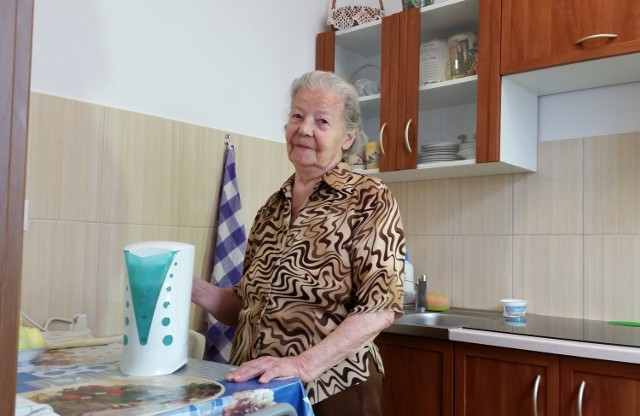 - Czuję się tu dobrze i bezpiecznie, bo mam ciszę i spokój - zapewnia 94-letnia Marianna Florek, najstarsza lokatorka gminnych mieszkań chronionych.