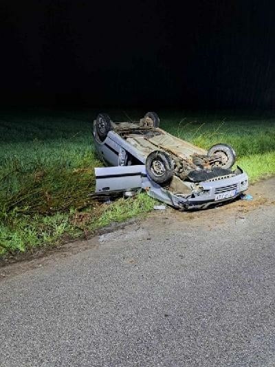 Tragiczny wypadek w Michałowie. Dachował samochód. Jego kierowcy nie udało się uratować