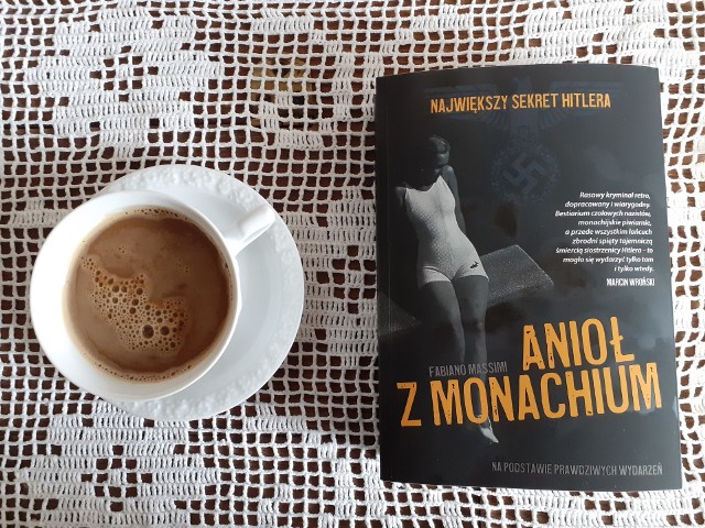 Fabiano Massimi, ”Anioł z Monachium”, Wydawnictwo Znak Literanova, Kraków 2021, stron 528, przekład: Mateusz Kłodecki