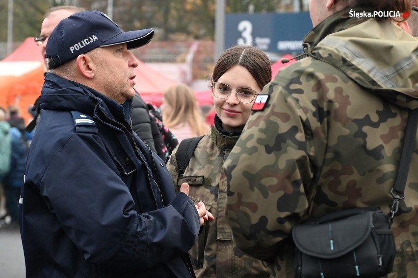 Policjanci z całego Śląska byli zaangażowani podczas...