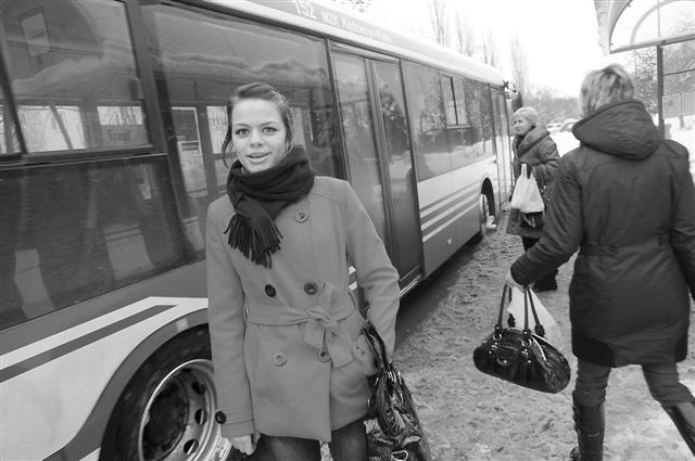 Dominika Joniec: - Dobrze, że miasto chce szukać pieniędzy gdzie indziej, a nie w kieszeniach pasażerów. (fot. Daniel Polak)