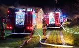 W nocy płonął dom w Szalowej. Strażacy wygrali walkę z ogniem