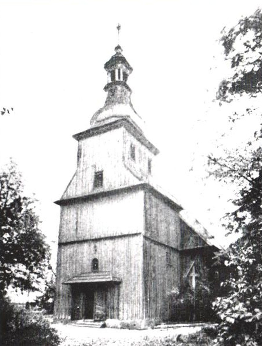 Kościół pw. Świętej Trójcy w Szemrowicach spłonął w  1961...