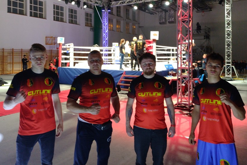 Stal Stalowa Wola Boxing Team w czasie gali w Białymstoku