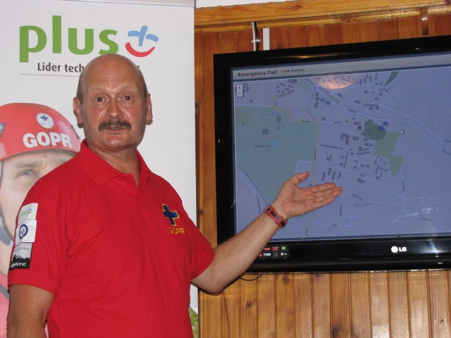 - Dzięki aplikacji na monitorze wyświetli nam się dokładna lokalizacja zaginionego turysty - mówi Mariusz Zaród z GOPR
