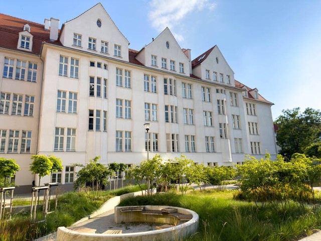 Budynek dawnego szpitala dziecięcego przy ulicy Hoene-Wrońskiego we Wrocławiu został wyróżniony w konkursie Dolnośląska Budowa Roku.