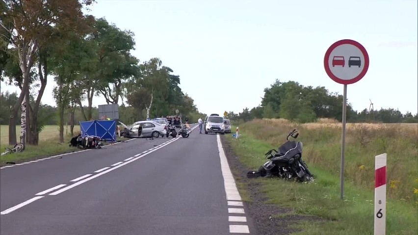 Tragiczny wypadek motocyklistów. Nie żyje naczelnik OSP (ZDJĘCIA)