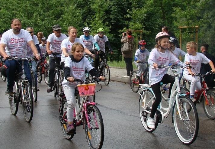 Oświęcim. Rodzinny Rajd Rowerowy po raz 20. Na starcie stanęło ponad 1000 rowerzystów [ZDJĘCIA]