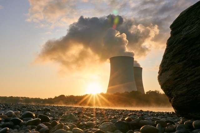 Dziennik „Le Monde” podkreśla, że Niemcy popełniają błąd, zamykając swoje elektrownie jądrowe.