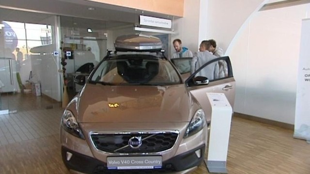 Nowe Volvo V40 Cross-country ma system chroniący rowerzystów