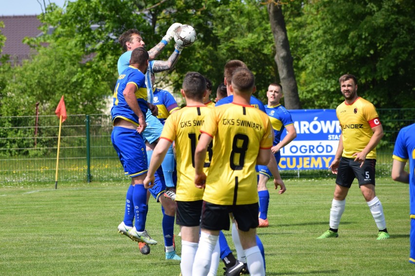 GKS Świniary wygrało z Basztą Rytwiany 2-1.