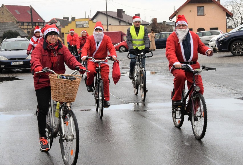 Jak co roku, rowerzyści z oddziału PTTK w Strzelnie oraz...