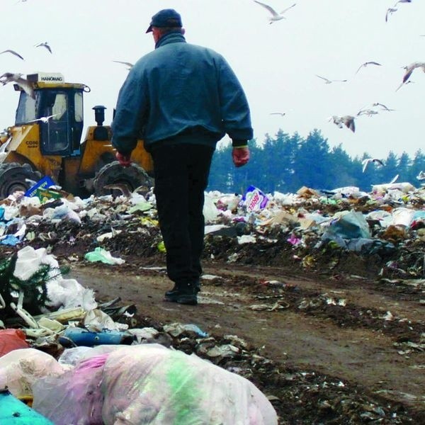 Aż 52 wysypiska odpadów muszą zniknąć z mapy województwa w ciągu roku