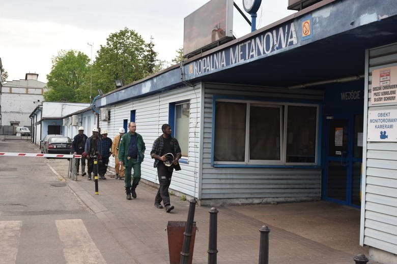 Do tąpnięcia doszło na poziomie 900 m kopalni Zofiówka, gdy...