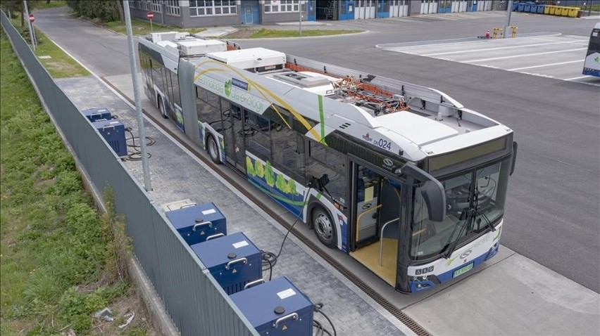 Kraków. 50 nowych autobusów elektrycznych już wozi pasażerów [ZDJĘCIA]