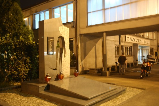 Pomnik dla ofiar tragedii w kopalni Wujek-Śląsk