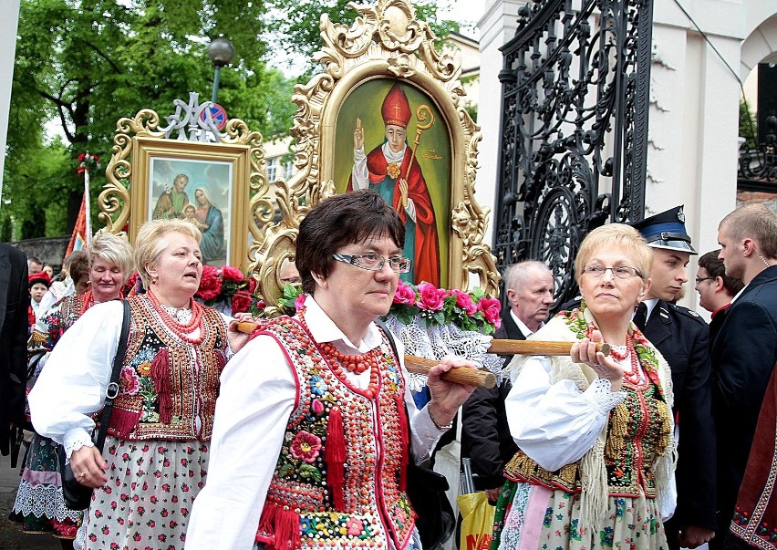 Kraków. Procesja na Skałkę [ZDJĘCIA]