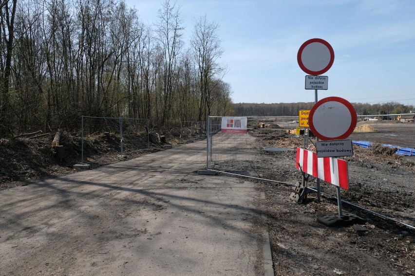 Zobacz kolejne zdjęcia. Przesuwaj zdjęcia w prawo - naciśnij...