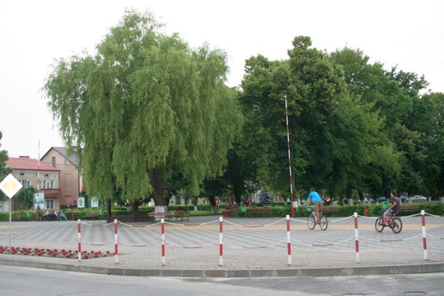 Rynek w Zaklikowie.