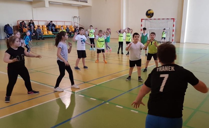 W Pińczowie trwają zajęcia w ramach Champions Handball...