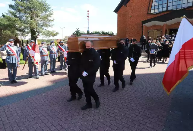 Pogrzeb Jerzego Drągowskiego odbył się w piątek, 30 kwietnia w Kozienicach.