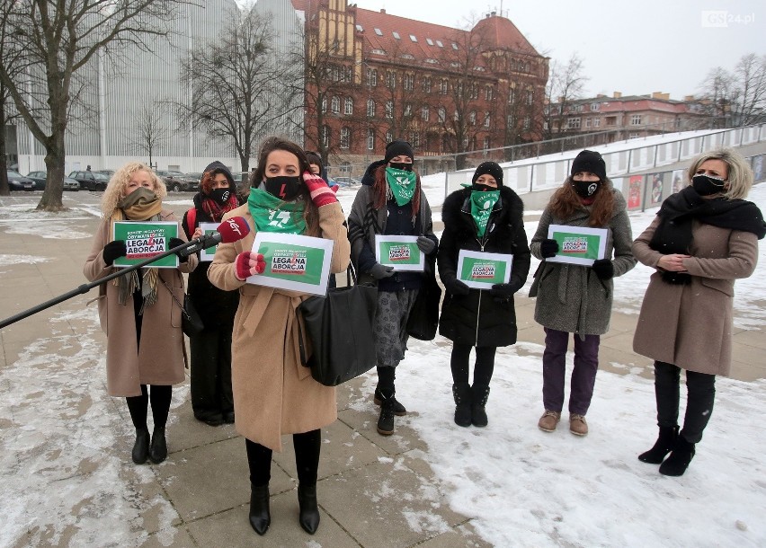 Lewica chce projektu obywatelskiego, z kolei PSL - referendum ws. aborcji