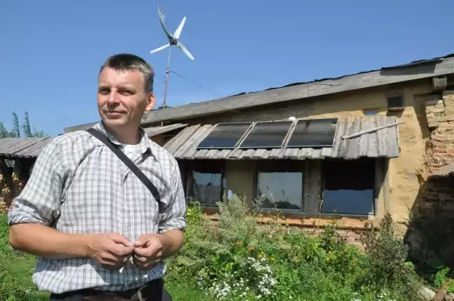 - Zapraszam do mnie wszystkich chętnych, którzy chcą zobaczyć użytek ekologiczny "Rozalia&#8221; - zachęca Adam Ulbrych, ekolog z Komorzna.