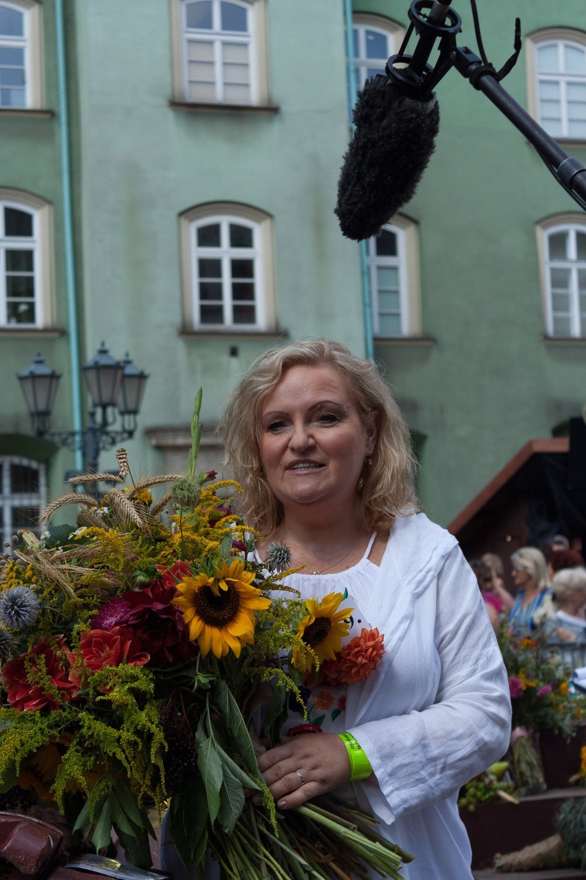 Najpiękniejsze bukiety na Małym Rynku. To prawdziwe florystyczne cuda [ZDJĘCIA]