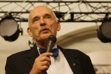 Latający Janusz Korwin-Mikke rozpocznie kampanię prezydencką w Kamyku