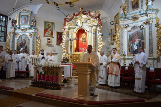 Pielgrzymka na Jasną Górę wyruszyła z Sianowa