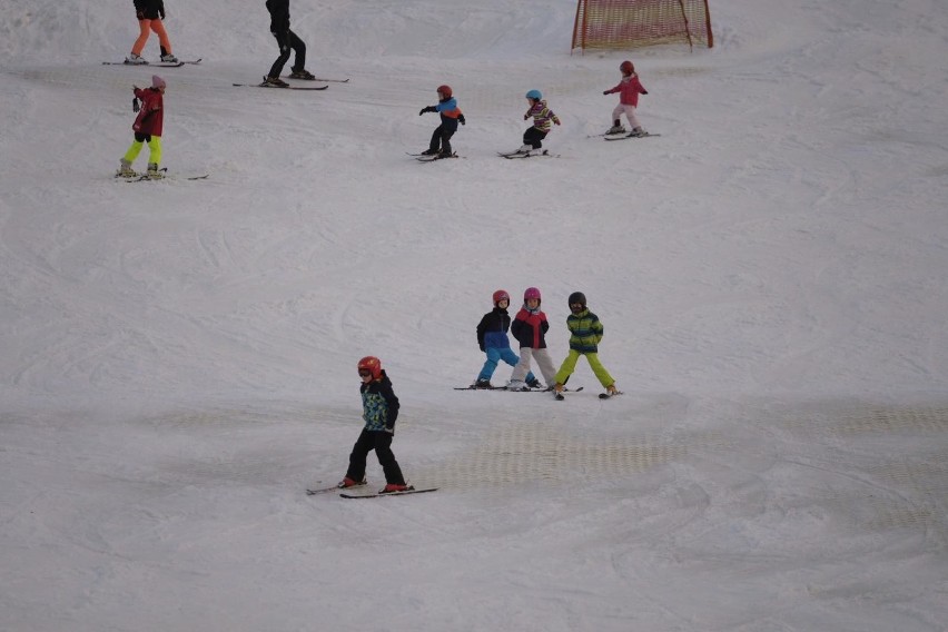 Stoki narciarskie pozostają zamknięte.